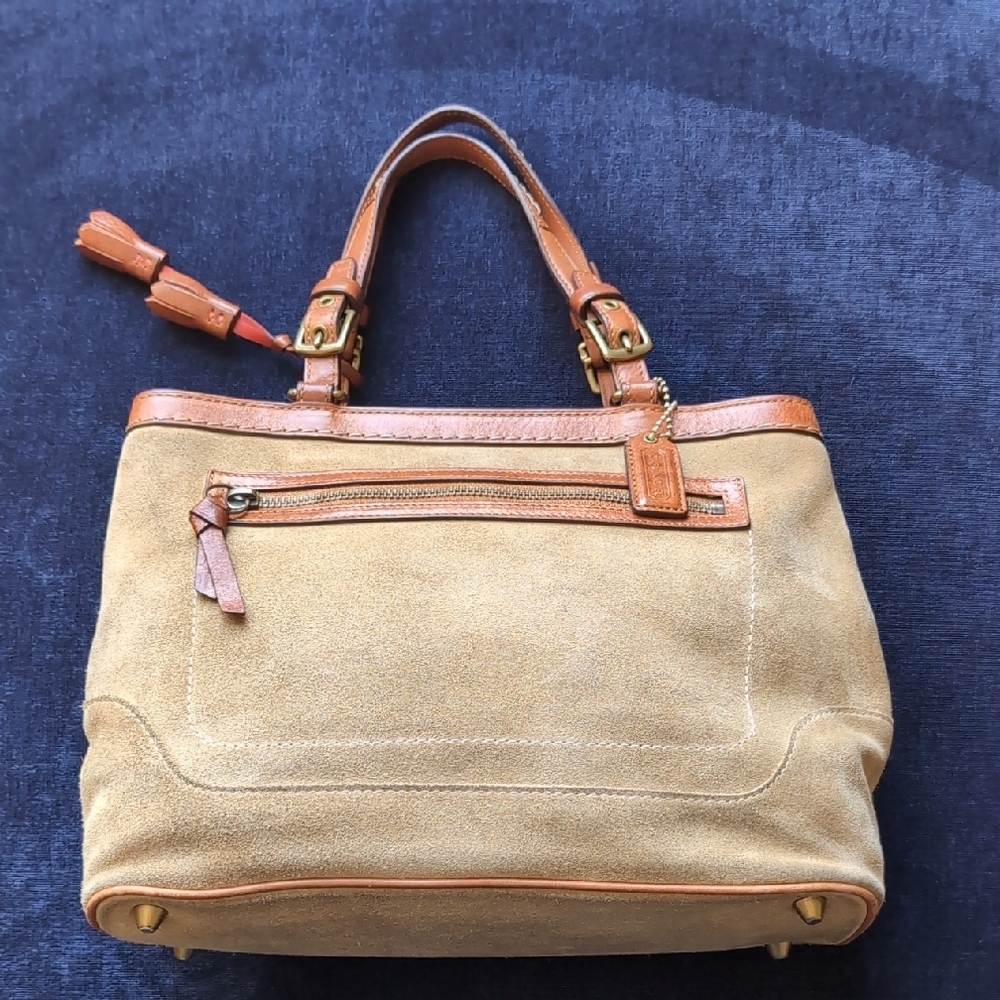 Vintage COACH 7476 HAMPTON TASSEL Tote Bag Purse CAMEL
